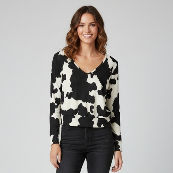 Altar'd State Tops - Ivory Black Cow Print Ribbed Crop Top Alter’d State Size S NWT Tie Front Western